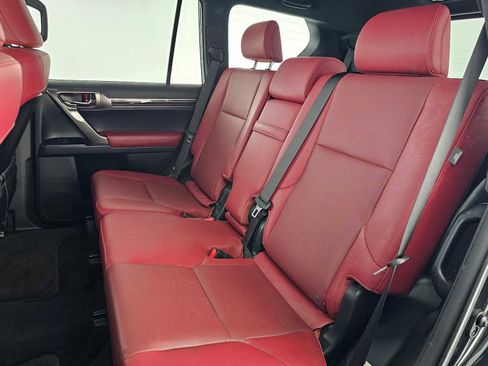 Used 2022 Lexus GX 460 Premium w/ Premium Package image 19