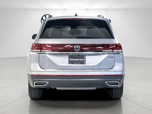 New 2026 Volkswagen Atlas SE image 4