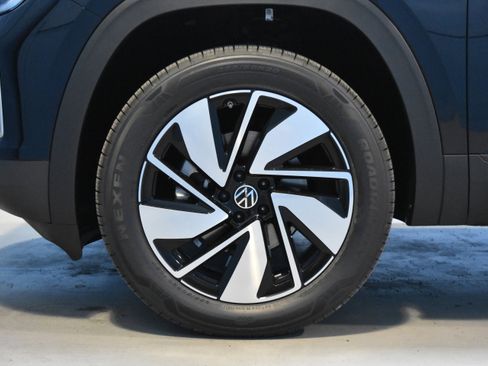 New 2026 Volkswagen Atlas SE image 20