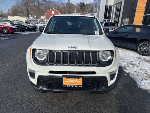 Certified 2023 Jeep Renegade Latitude image 2