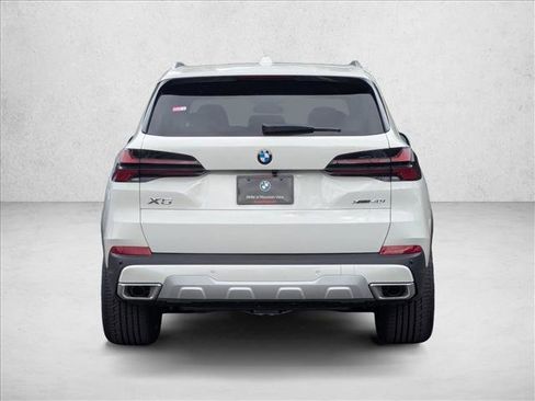 New 2026 BMW X5 xDrive40i image 7
