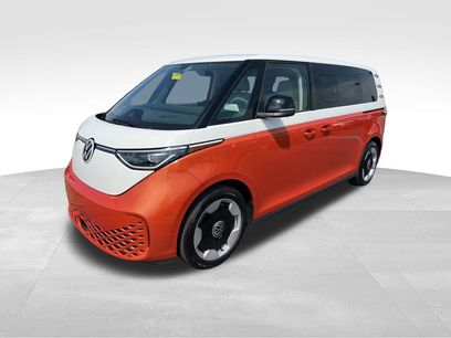 New 2025 Volkswagen ID. Buzz Pro S Plus