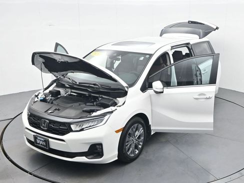 Used 2026 Honda Odyssey Touring image 37