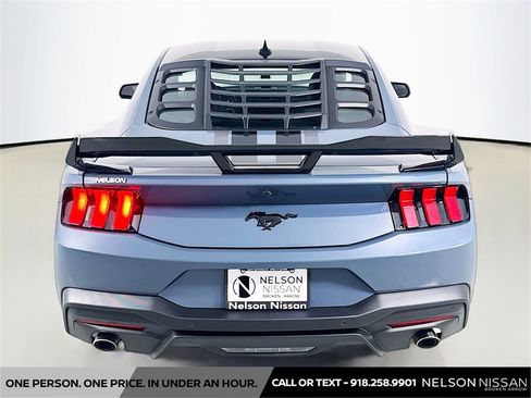 Used 2024 Ford Mustang Coupe image 6