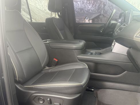 Used 2022 GMC Yukon SLT image 42