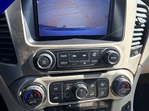 Used 2016 GMC Yukon Denali AWD/4WD image 10
