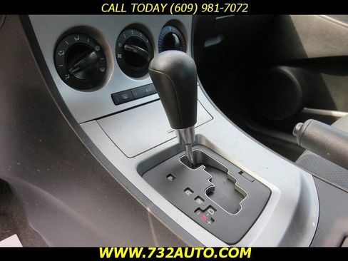 Used 2010 MAZDA MAZDA3 i Touring image 13