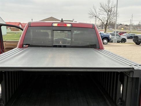 Used 2019 RAM 1500 Limited image 15