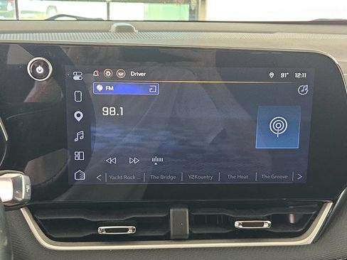 Used 2026 Chevrolet Equinox LT w/ Midnight Edition FWD image 19