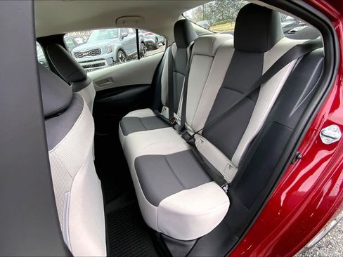 Used 2026 Toyota Corolla LE image 38