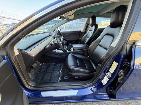 Used 2019 Tesla Model 3 Long Range image 12