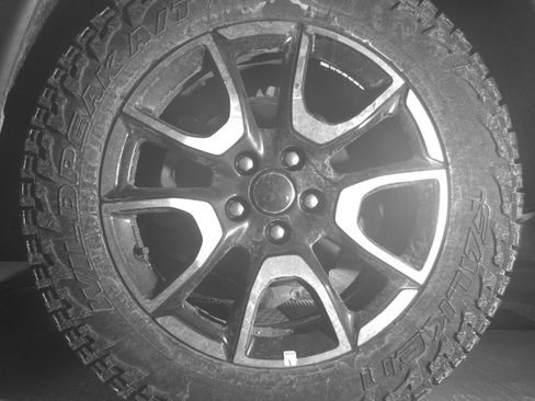 Used 2025 Jeep Compass Trailhawk AWD/4WD image 14