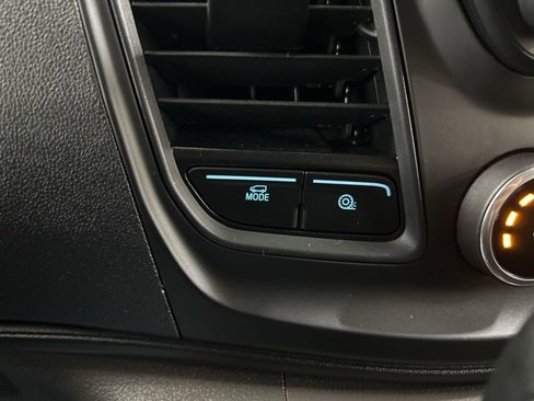 Certified 2024 Ford Transit 250 Low Roof AWD w/ Exterior Upgrade Package image 20