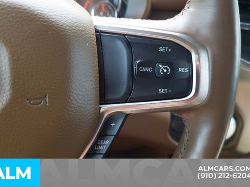 Used 2019 RAM 1500 Laramie RWD image 13