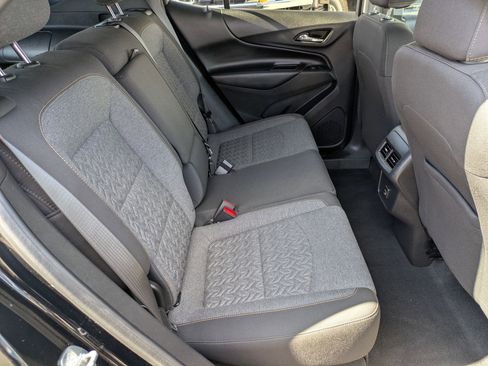 Used 2022 Chevrolet Equinox LT image 26