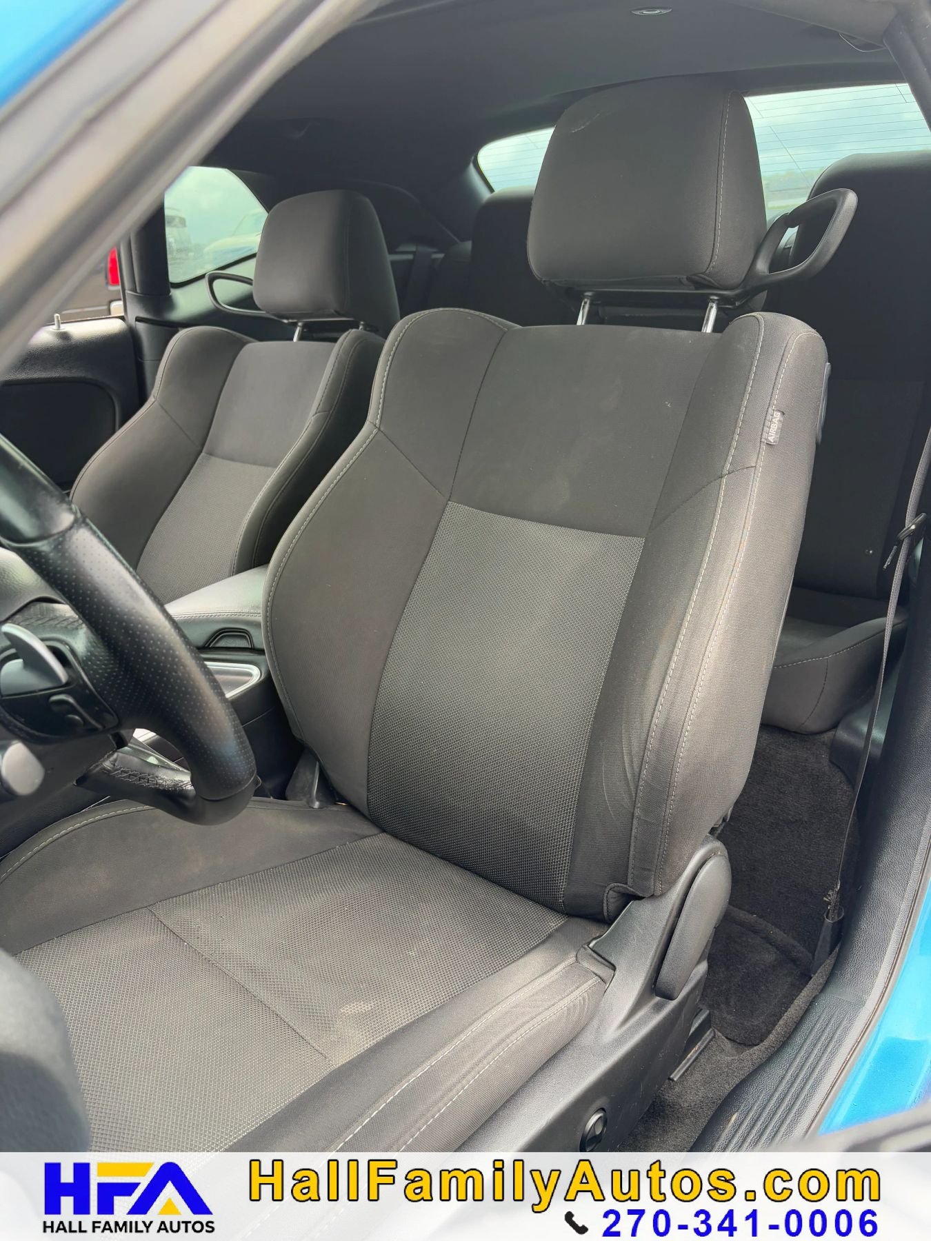 Used 2015 Dodge Challenger R/T RWD image 18