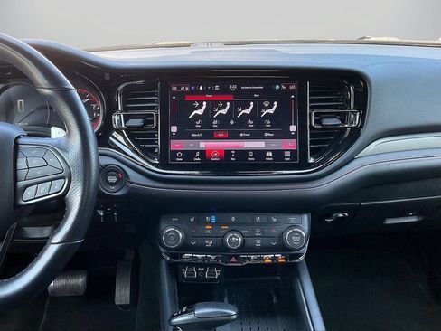 Certified 2025 Dodge Durango GT AWD/4WD image 12