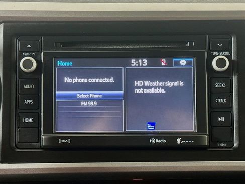 Used 2019 Toyota Tacoma SR5 AWD/4WD image 13