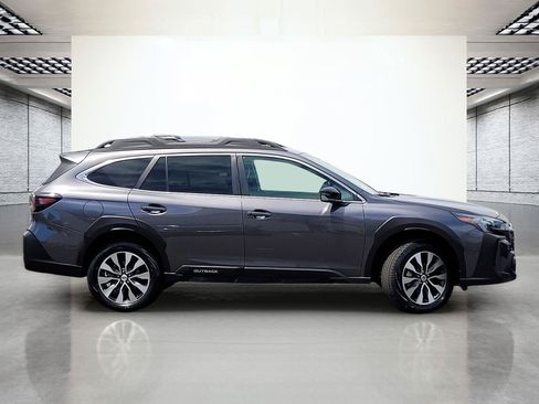 Certified 2025 Subaru Outback Limited XT AWD/4WD image 6