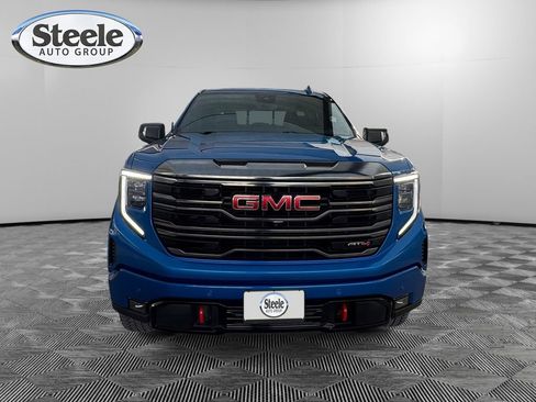 Used 2024 GMC Sierra 1500 AT4 w/ Technology Package image 8