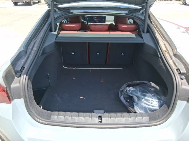 New 2026 BMW i4 eDrive40 w/ M Sport Package RWD image 6