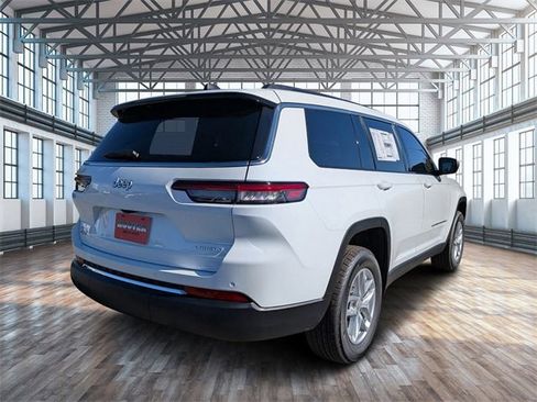 New 2025 Jeep Grand Cherokee L Laredo w/ Luxury Tech Group I image 4