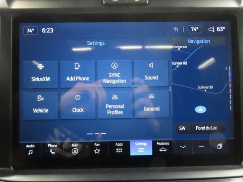 Used 2025 Ford F450 Platinum w/ FX4 Off-Road Package image 22