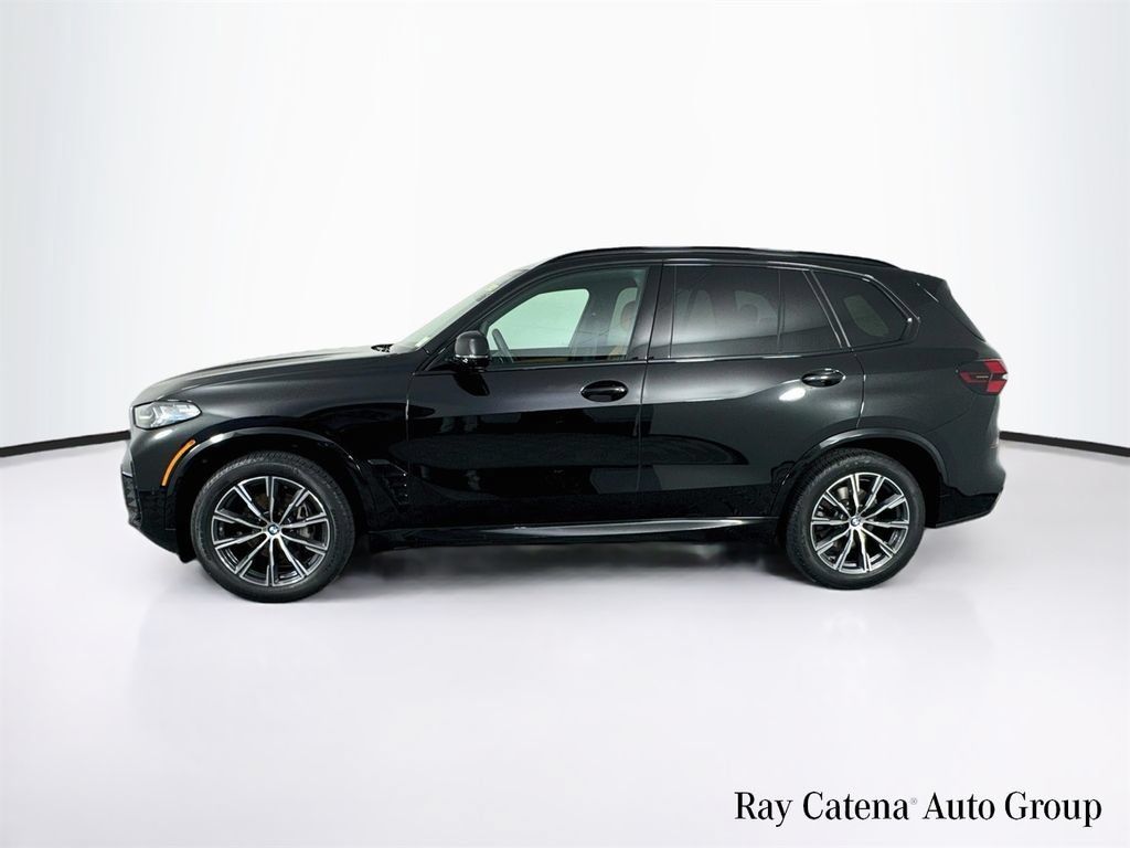 Used 2025 BMW X5 xDrive40i w/ Executive Package AWD/4WD image 4