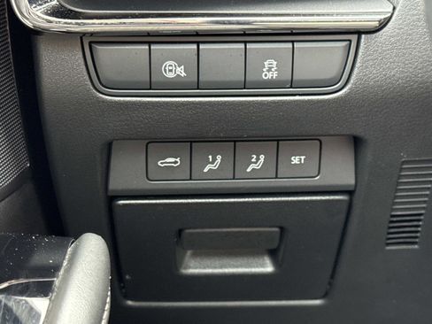 Used 2024 MAZDA MAZDA3 s image 13