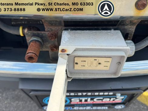 Used 2015 Chevrolet Silverado 3500 W/T RWD image 17