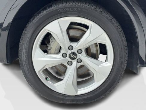 Used 2024 Audi Q5 2.0T Premium w/ Convenience Package image 54