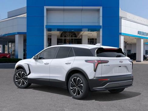 New 2026 Chevrolet Blazer EV LT image 3