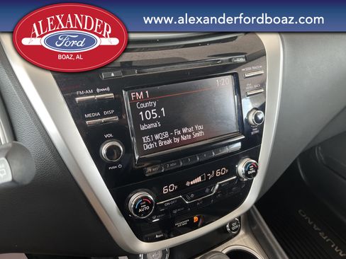 Used 2017 Nissan Murano S image 20