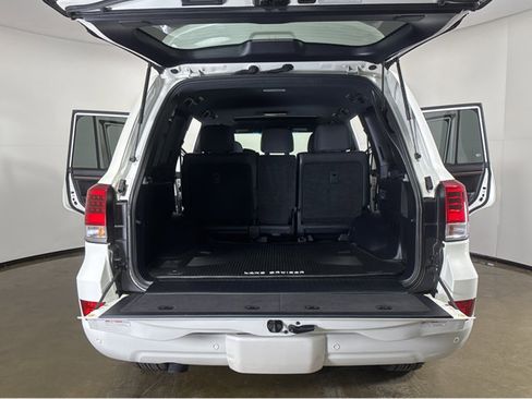 Used 2020 Toyota Land Cruiser Heritage Edition image 20