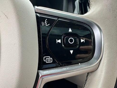 Used 2024 Volvo S60 B5 Plus image 29