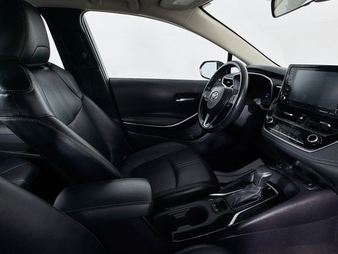 Used 2022 Toyota Corolla XLE image 28