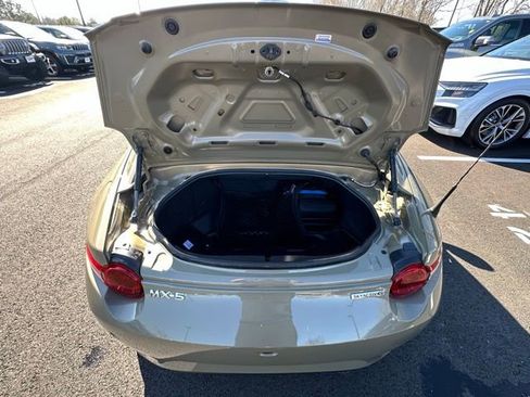 Used 2023 MAZDA MX-5 Miata Grand Touring w/ Weather Package image 13