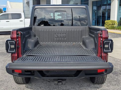 Used 2021 Jeep Gladiator Sport image 8