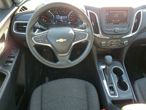 Used 2023 Chevrolet Equinox LT w/ LPO, Floor Liner Package image 11