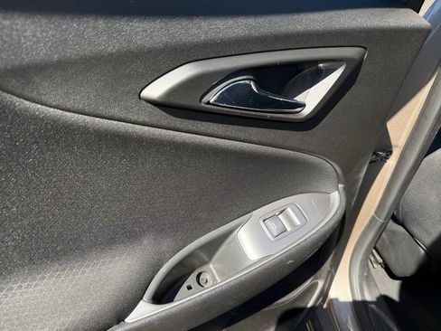Used 2025 Chevrolet Malibu LT FWD image 17