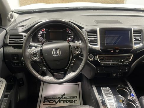 Used 2018 Honda Pilot Elite image 3