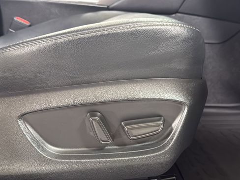 Certified 2021 Toyota Camry XLE w/ Cold Weather Package image 20