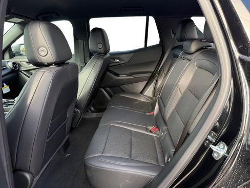 New 2026 Chevrolet Equinox LT w/ Convenience Package II image 16