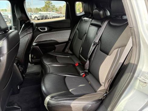 Certified 2024 Jeep Compass Latitude AWD/4WD image 13