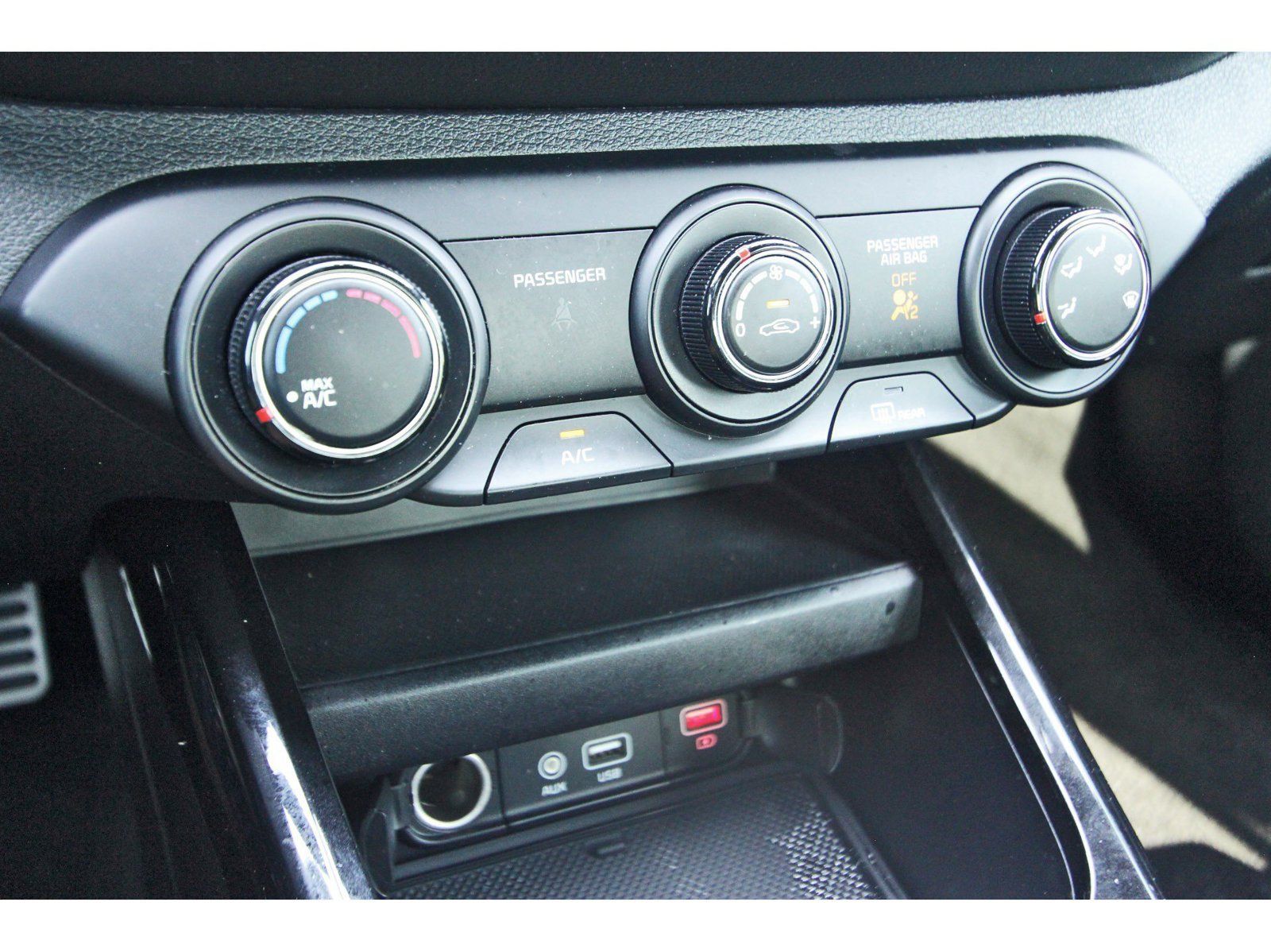 Used 2021 Kia Forte GT-Line w/ GT-Line Premium Package FWD image 27