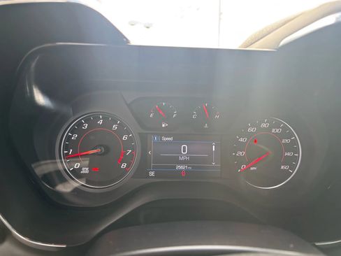 Used 2021 Chevrolet Camaro LT image 15