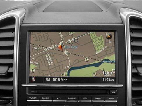 Used 2014 Porsche Cayenne S image 20