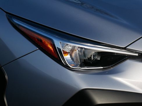 Certified 2025 Subaru Crosstrek 2.0i Premium image 16