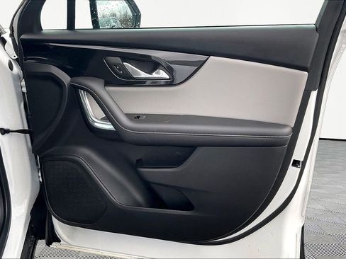 Used 2023 Chevrolet Blazer LT w/ Driver Confidence Package image 30