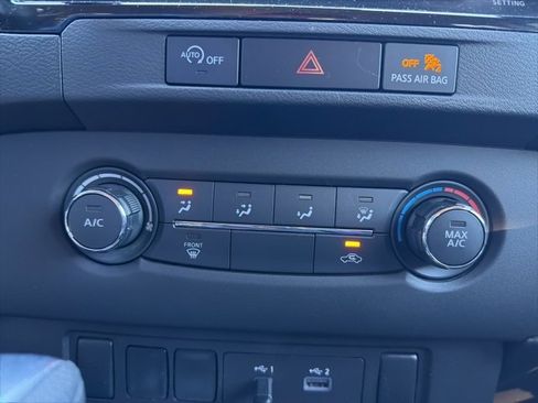 Used 2024 Nissan Frontier S w/ Tow Package image 16